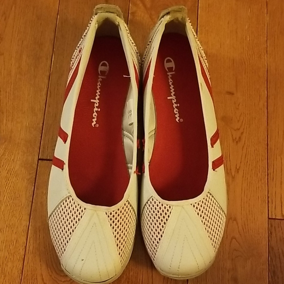 Champion flats - Picture 1 of 4